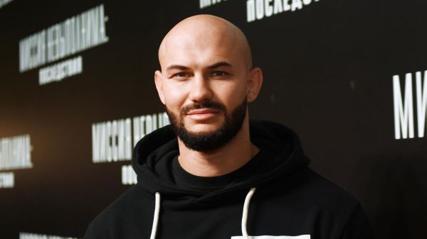 Джиган не явился в суд на заседание по разводу0