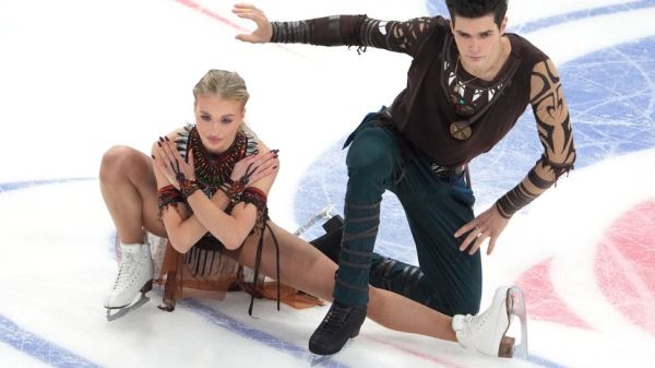 Когда нечего терять: Леонтьева и Горелкин удивили наглостью, но лирика Кагановской и Некрасова пока судьям милее