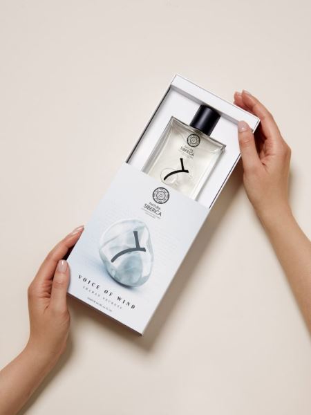 Парфюмерные талисманы: как выбрать аромат, приносящий удачу?