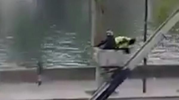 Ограбление Лувра было неизбежным, пишет Politico2