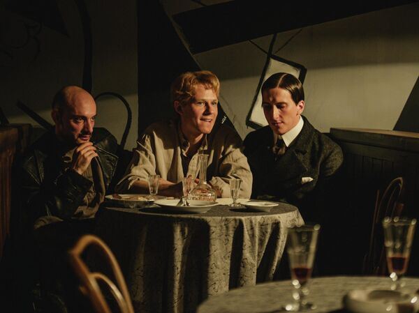 Попытка понять Россию: как Кончаловский снимал