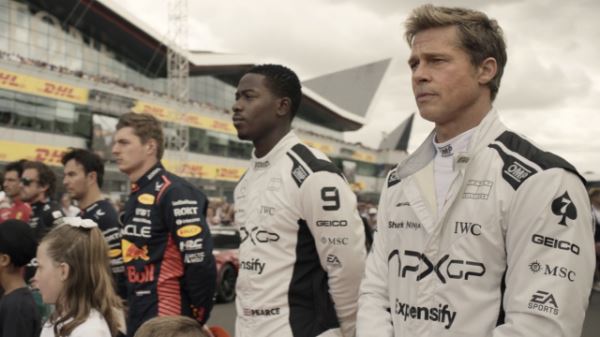 Режиссер «Формулы 1» рассказал о самом страшном моменте съемок с Брэдом Питтом