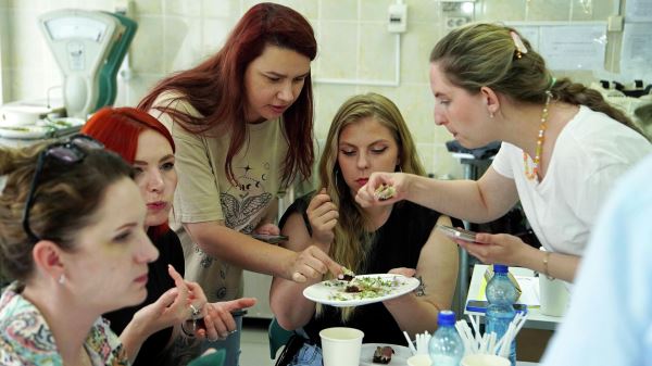 В Благовещенске именитые шеф-повара разработали авторское меню региона4