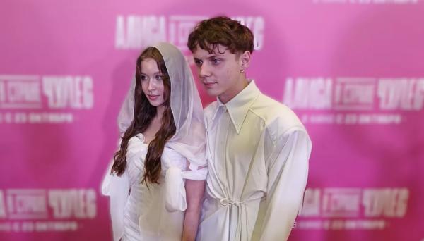 В Москве состоялась премьера фильма "Алиса в стране чудес"