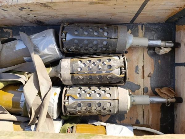 «Эвакуация в таких случаях невозможна»: взрывотехник рассказал RT о снарядах и химоружии ВСУ