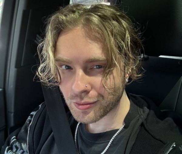 Егор Крид спустя 10 лет помирился с отцом Нюши