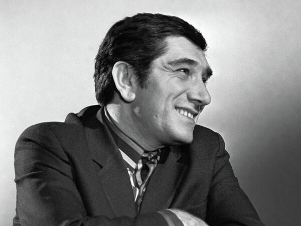 Обаятельный злодей, мудрец и хитрец: чем запомнился Армен Джигарханян2