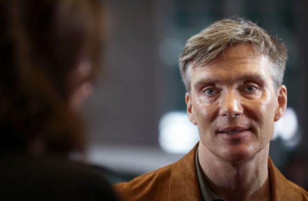 Киллиан Мерфи вышел в свет с новым цветом волос