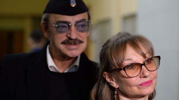 Жена Боярского опровергла сообщения о завершении им театральной карьеры0